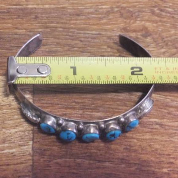CROSS SOLD: Navajo Native American Turquoise Silver Bracelet - Picture 11 of 15